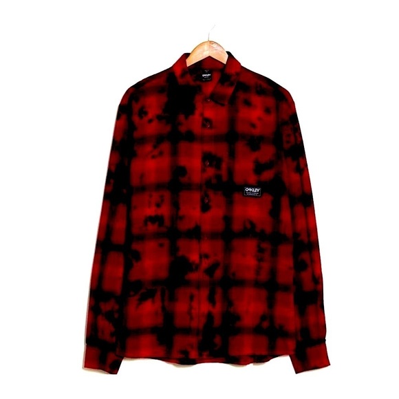 Oakley Logo Mens Red Black Cabin Plaid Flannel Collared Button Up Shirt Sz M New - Picture 4 of 11